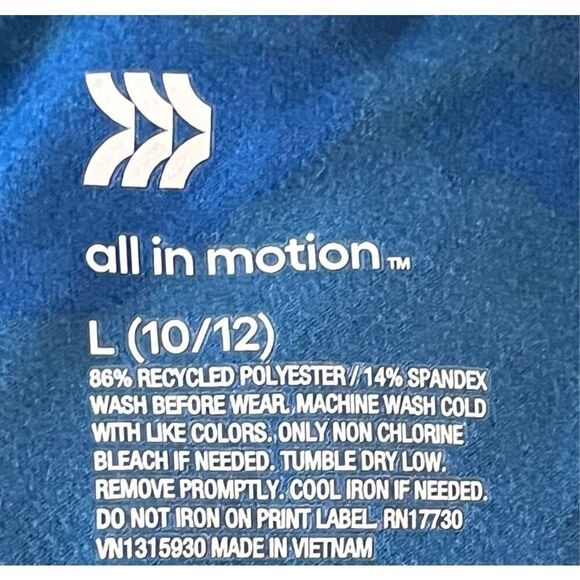 All In Motion Long Sleeve Blue Camo Top   Boys Size L (10/12) - Picture 3 of 3